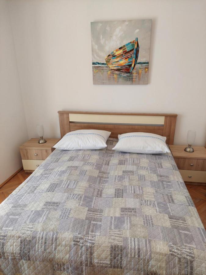 Holiday Apartment Vodice Buitenkant foto