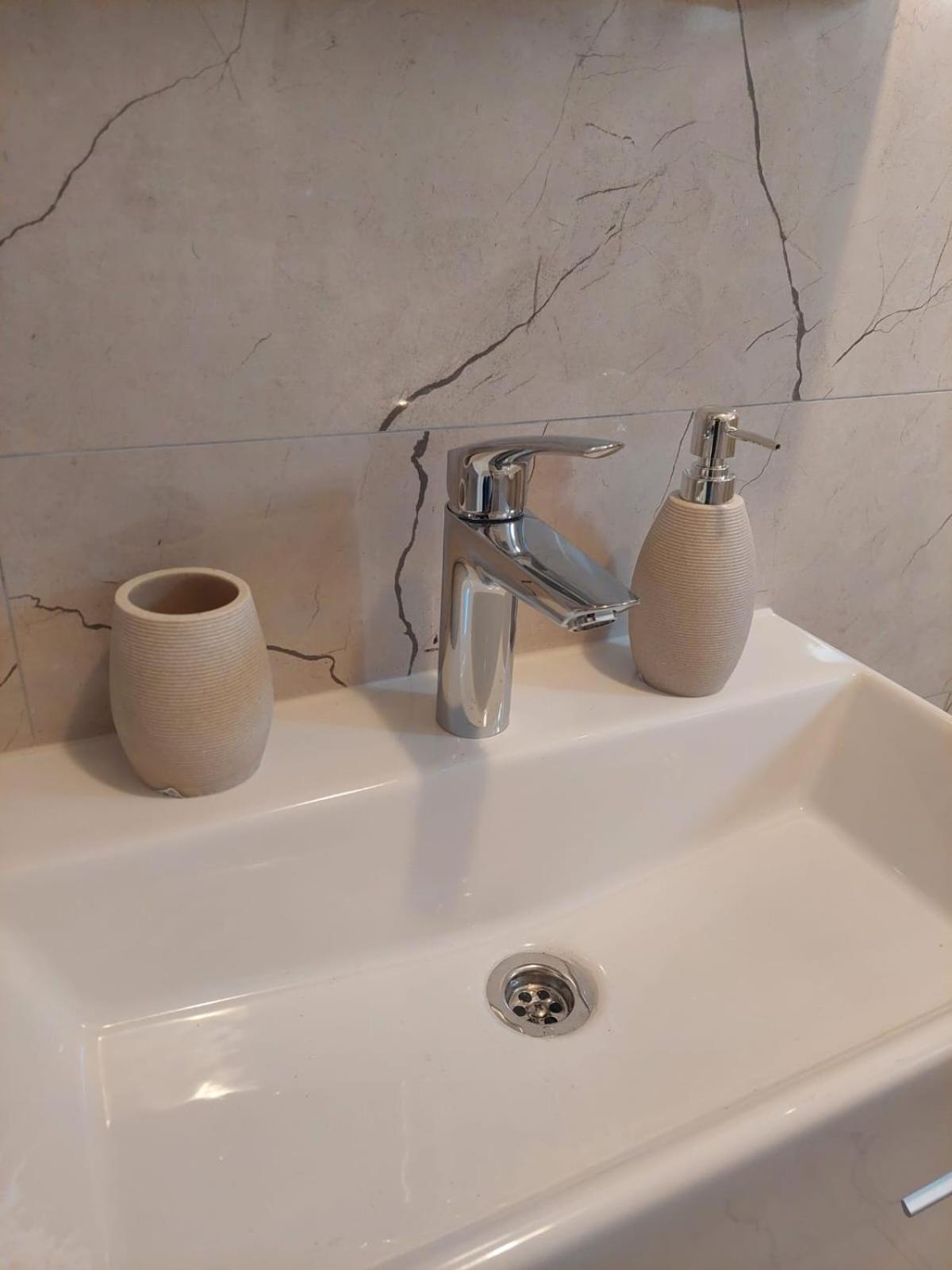 Holiday Apartment Vodice Buitenkant foto