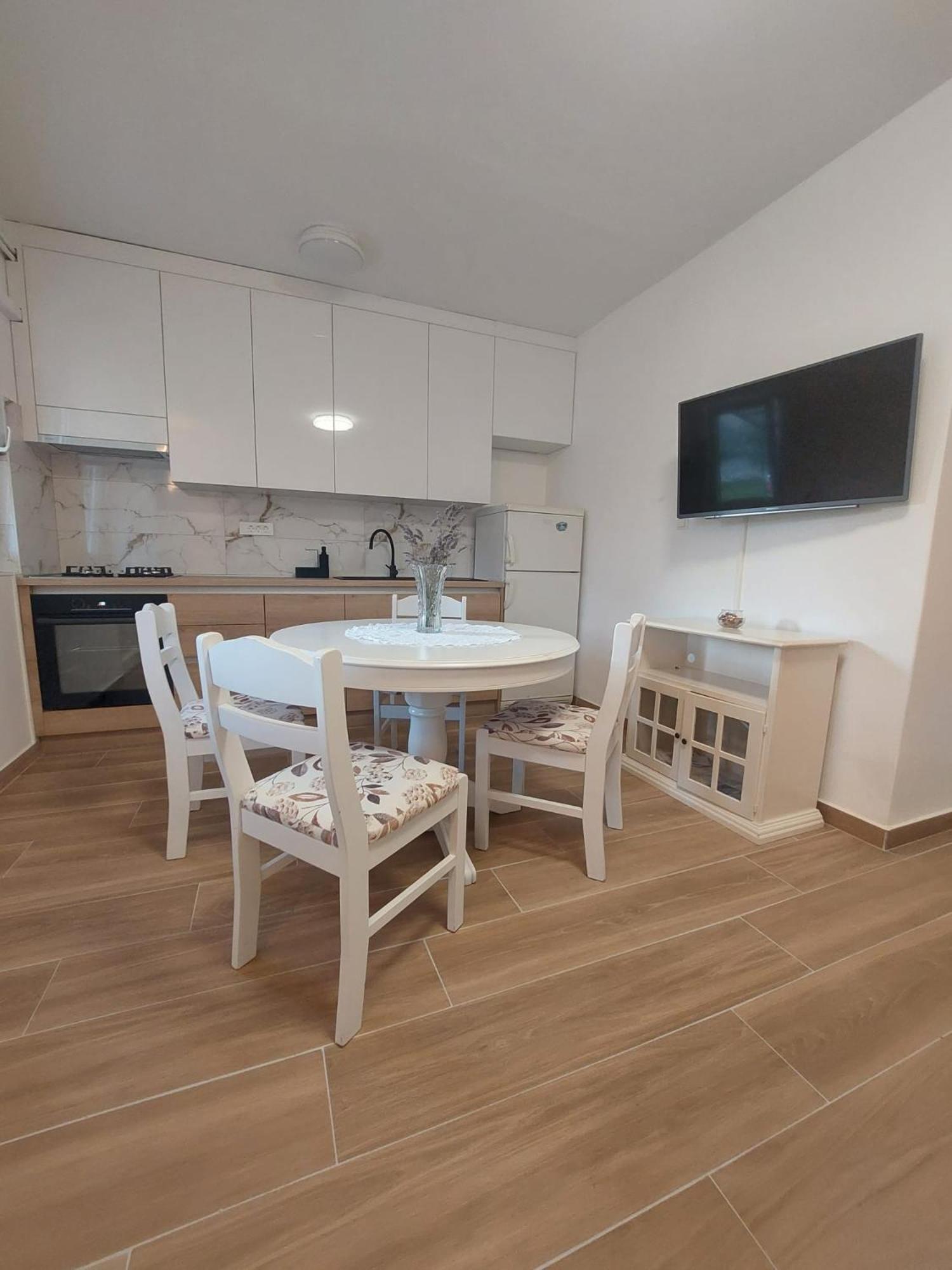Holiday Apartment Vodice Buitenkant foto