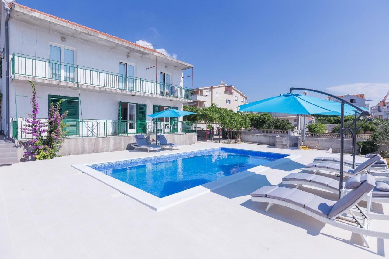 Holiday Apartment Vodice Buitenkant foto